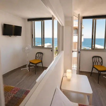 Sea Breeze Апартаменты